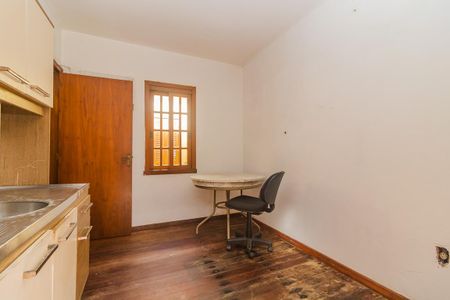 Casa para alugar com 300m², 4 quartos e 4 vagas