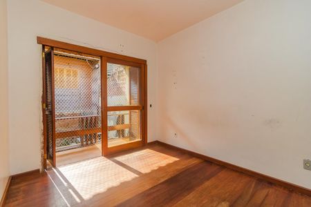 Casa para alugar com 300m², 4 quartos e 4 vagas Casa para alugar com 300m², 4 quartos e 4 vagasQuarto 5