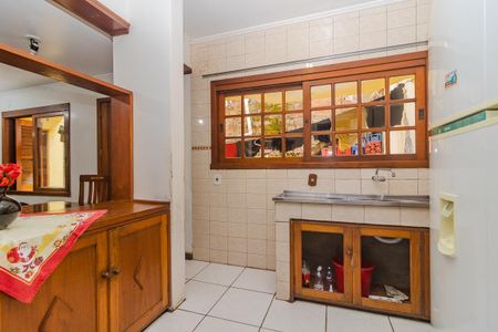 Casa para alugar com 300m², 4 quartos e 4 vagas Casa para alugar com 300m², 4 quartos e 4 vagasCozinha