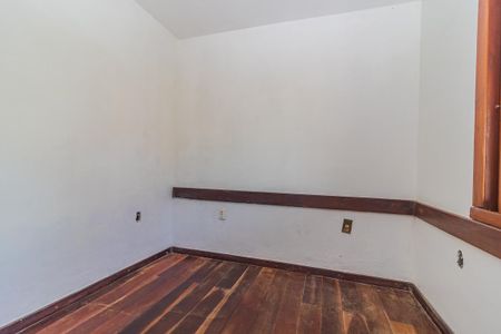 Casa para alugar com 300m², 4 quartos e 4 vagas Casa para alugar com 300m², 4 quartos e 4 vagasQuarto 2