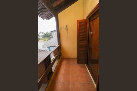 Casa à venda com 300m², 4 quartos e 4 vagasSacada da Suíte 1