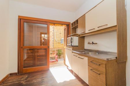 Casa para alugar com 300m², 4 quartos e 4 vagas