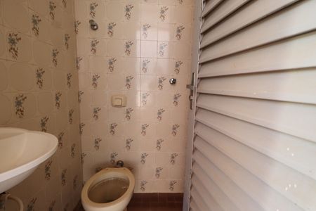 Casa para alugar com 161m², 4 quartos e 4 vagasBanheiro de Serviço