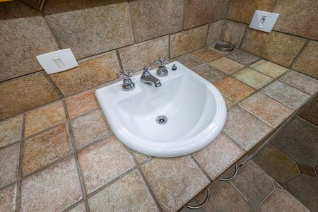 Apartamento à venda com 102m², 2 quartos e sem vaga Apartamento à venda com 102m², 2 quartos e sem vagaBanheiro