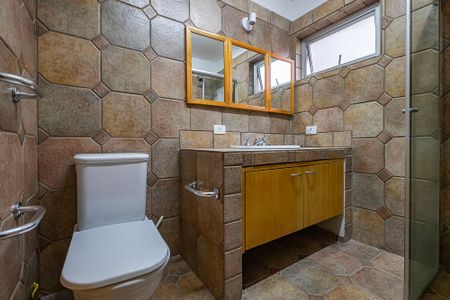 Apartamento à venda com 102m², 2 quartos e sem vaga Apartamento à venda com 102m², 2 quartos e sem vagaBanheiro