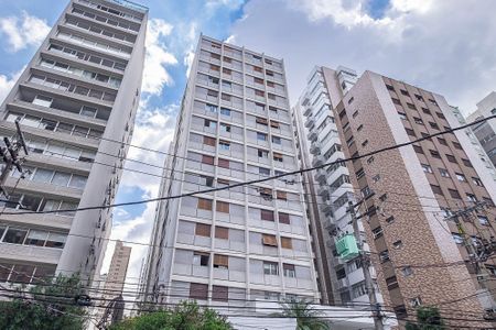 Apartamento à venda com 102m², 2 quartos e sem vaga Apartamento à venda com 102m², 2 quartos e sem vagaFachada