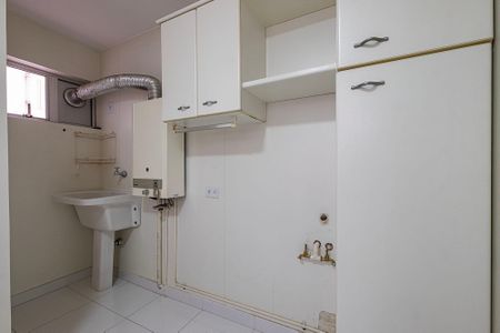 Apartamento à venda com 102m², 2 quartos e sem vaga Apartamento à venda com 102m², 2 quartos e sem vagaÁrea de Serviço