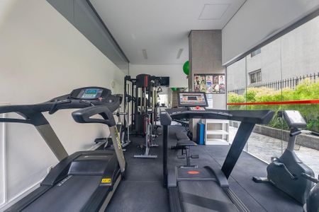 Apartamento à venda com 102m², 2 quartos e sem vaga Apartamento à venda com 102m², 2 quartos e sem vagaAcademia