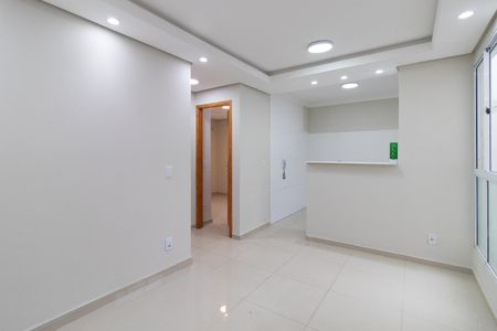 Apartamento à venda com 40m², 2 quartos e 1 vaga Apartamento à venda com 40m², 2 quartos e 1 vagaSala