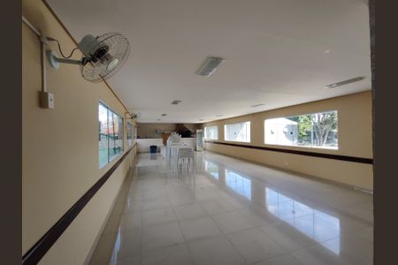 Apartamento à venda com 52m², 2 quartos e 1 vaga Apartamento à venda com 52m², 2 quartos e 1 vagaÁrea comum - Salão de festas