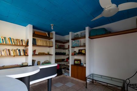 Casa de condomínio à venda com 190m², 5 quartos e 2 vagas Casa de condomínio à venda com 190m², 5 quartos e 2 vagasQuarto 5