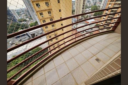 Apartamento à venda com 52m², 1 quarto e 1 vaga