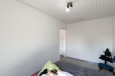 Casa à venda com 300m², 5 quartos e 3 vagas Casa à venda com 300m², 5 quartos e 3 vagasCasa 2 - Quarto