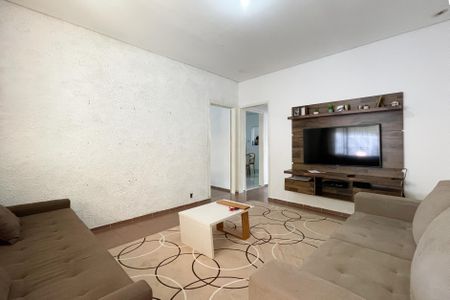 Casa à venda com 300m², 5 quartos e 3 vagas Casa à venda com 300m², 5 quartos e 3 vagasSala - Casa 1