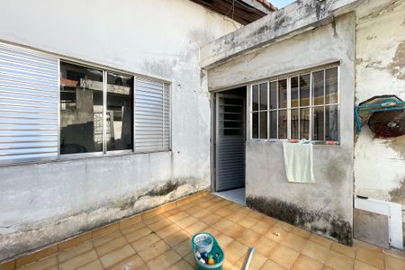 Casa à venda com 300m², 5 quartos e 3 vagas Casa à venda com 300m², 5 quartos e 3 vagasVaranda - Casa 1