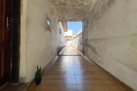 Casa à venda com 300m², 5 quartos e 3 vagas Casa à venda com 300m², 5 quartos e 3 vagasEntrada