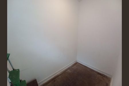 Apartamento para alugar com 81m², 2 quartos e sem vagaQuarto de Serviço