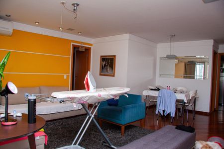 Apartamento à venda com 113m², 3 quartos e 2 vagasSala