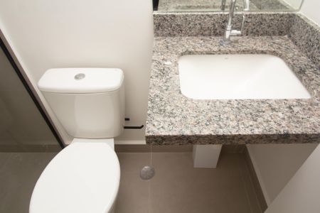 Studio para alugar com 32m², 1 quarto e sem vaga Studio para alugar com 32m², 1 quarto e sem vagaBanheiro