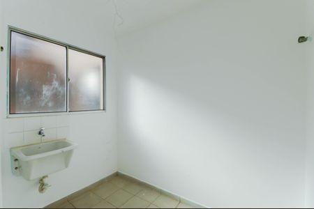 Casa de condomínio para alugar com 55m², 2 quartos e 1 vagaÁrea de Serviço