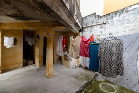 Casa à venda com 300m², 2 quartos e 2 vagasÁrea de Serviço