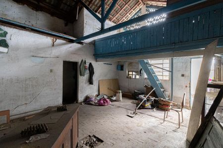 Casa à venda com 300m², 2 quartos e 2 vagasQuintal