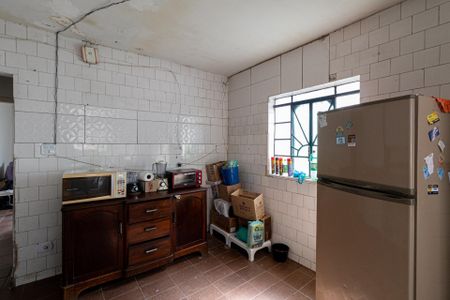 Casa à venda com 300m², 2 quartos e 2 vagasCozinha
