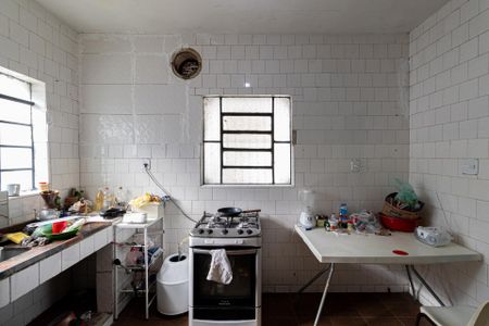 Casa à venda com 300m², 2 quartos e 2 vagasCozinha