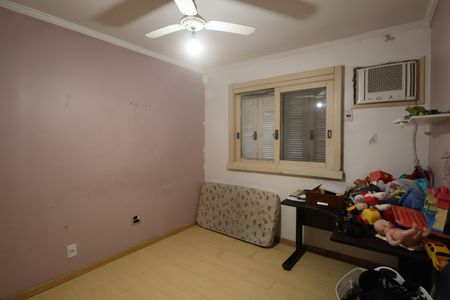 Casa à venda com 438m², 6 quartos e 3 vagasSuíte 2