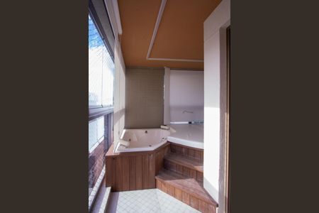 Apartamento à venda com 130m², 3 quartos e 2 vagasVaranda da Suíte 2