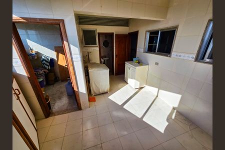 Apartamento à venda com 181m², 3 quartos e 2 vagasÁrea de Serviço