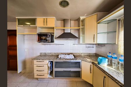 Apartamento à venda com 181m², 3 quartos e 2 vagasCozinha
