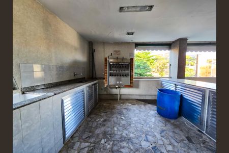 Apartamento à venda com 181m², 3 quartos e 2 vagasÁrea comum - Churrasqueira