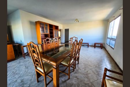 Apartamento à venda com 181m², 3 quartos e 2 vagasSala