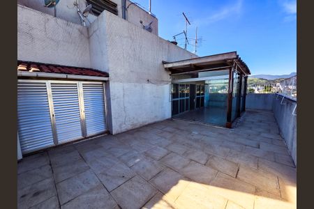 Apartamento à venda com 181m², 3 quartos e 2 vagasVaranda da Sala