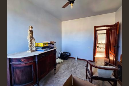 Apartamento à venda com 181m², 3 quartos e 2 vagasQuarto 2