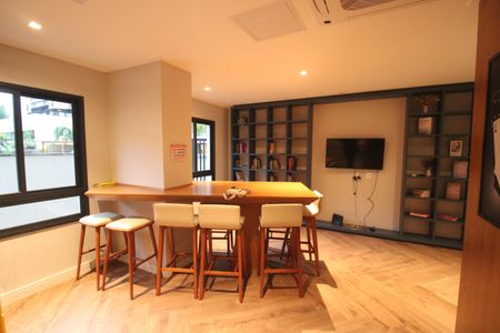 Apartamento à venda com 55m², 2 quartos e 1 vagaÁrea Comum