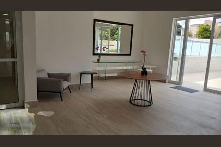 Apartamento para alugar com 81m², 3 quartos e 2 vagasFoto 01