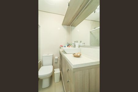 Apartamento à venda com 178m², 3 quartos e 2 vagasBanheiro da Suíte