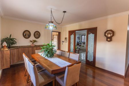 Casa à venda com 360m², 6 quartos e 5 vagasCopa