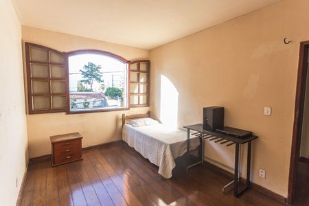 Casa à venda com 360m², 6 quartos e 5 vagasQuarto 2 no 2° Pavimento