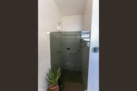 Casa à venda com 360m², 6 quartos e 5 vagasBanheiro da Semi-Suíte 2 no 2° Pavimento