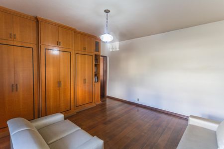 Casa à venda com 360m², 6 quartos e 5 vagasSala 3 no 2° Pavimento