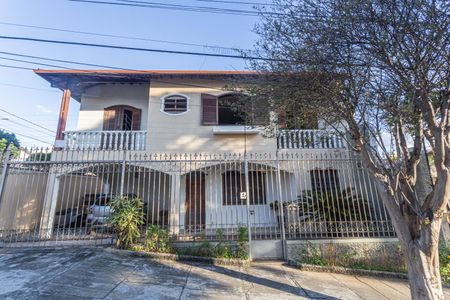Casa à venda com 360m², 6 quartos e 5 vagasFachada