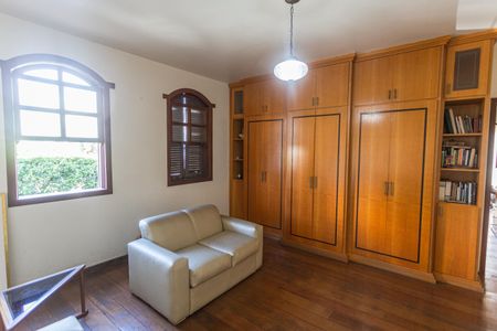 Casa à venda com 360m², 6 quartos e 5 vagasSala 3 no 2° Pavimento