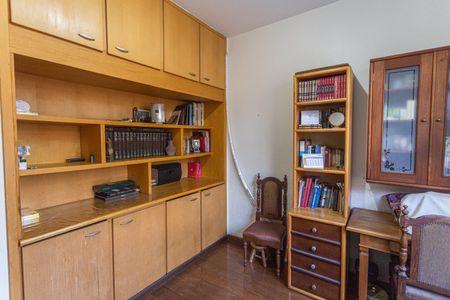 Casa à venda com 360m², 6 quartos e 5 vagasQuarto 1