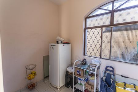 Casa à venda com 360m², 6 quartos e 5 vagasQuarto de Serviço