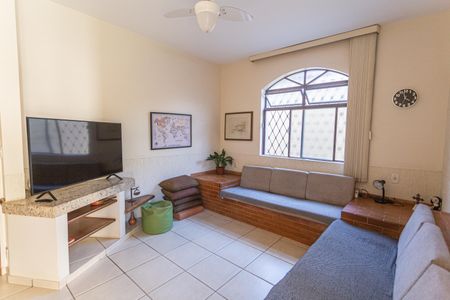 Casa à venda com 360m², 6 quartos e 5 vagasSala 2