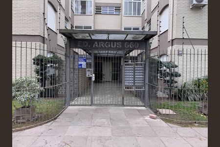 Apartamento para alugar com 72m², 2 quartos e sem vaga Apartamento para alugar com 72m², 2 quartos e sem vagaFachada + Placa