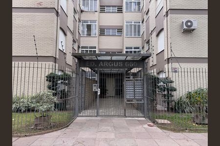 Apartamento para alugar com 72m², 2 quartos e sem vaga Apartamento para alugar com 72m², 2 quartos e sem vagaFachada